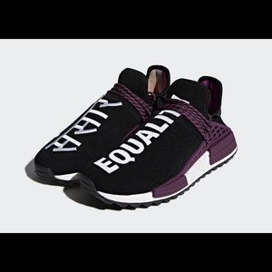 Pharrell/Addidas Hu Holi Core Black